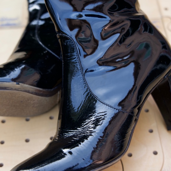 Aquatalia Rhumba Low Black Retro Patent Leather Boots Made In Italy Woman's 10 - Picture 4 of 16